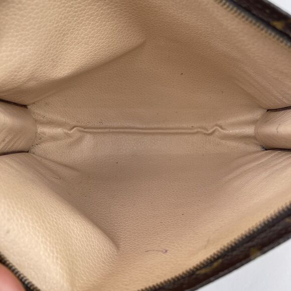Louis Vuitton Toiletry Monogram Pouch 26 Brown Canvas - Picture 9 of 13
